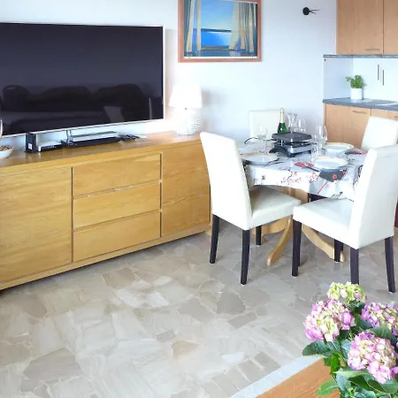 Clairiere Barzettes B 7 Apartament *